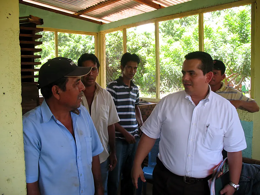 Conversación con productores de miel